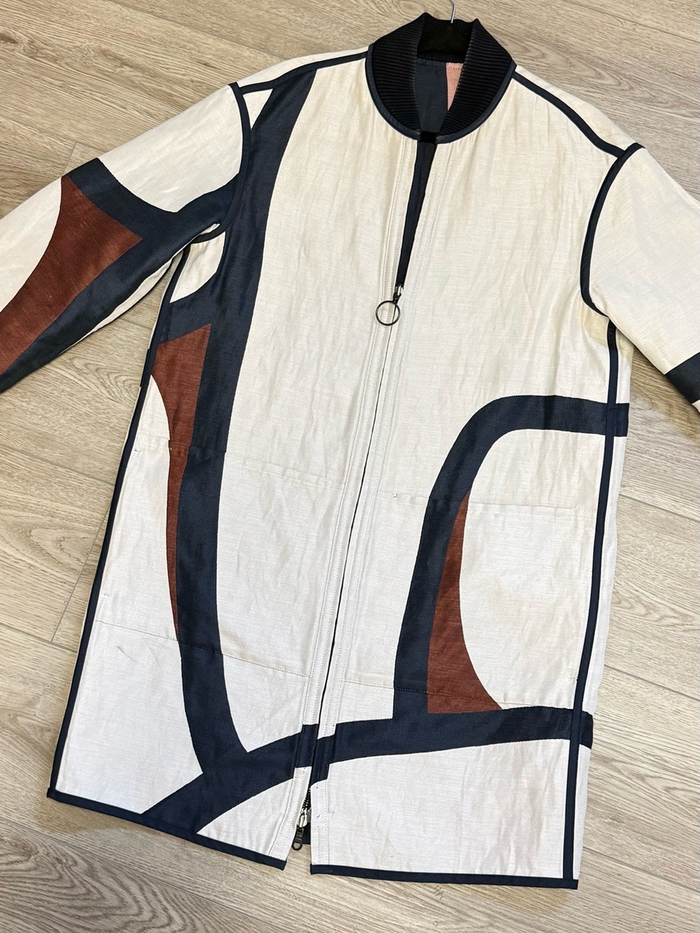 Akris Reversible Patterned Coat - Picture 7 of 15